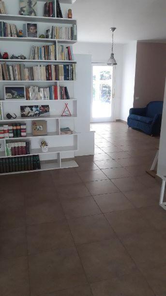 Ginevra Villa *